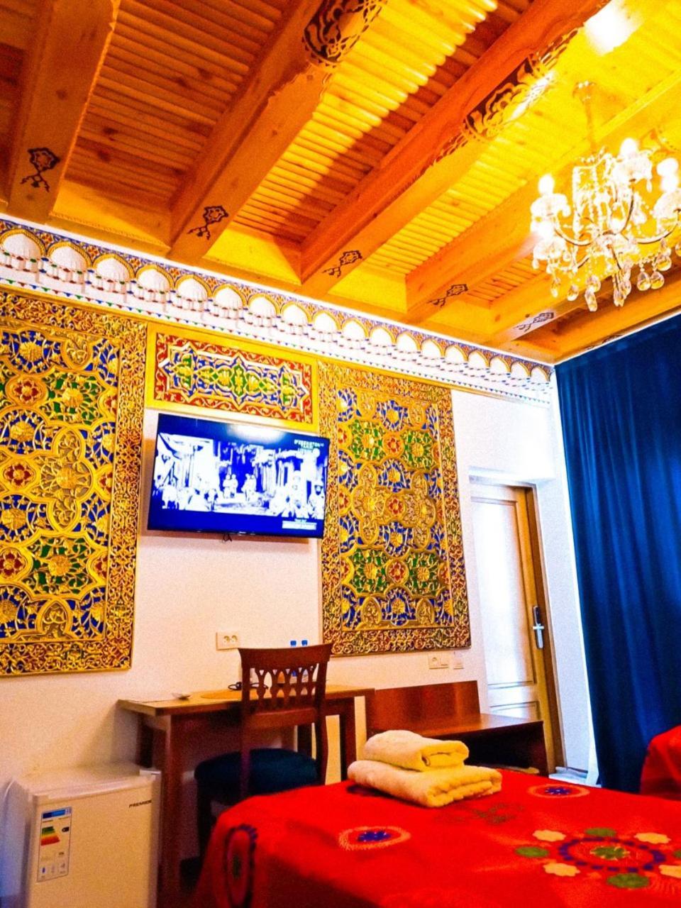 Meros Hotel Bukhara Exterior foto